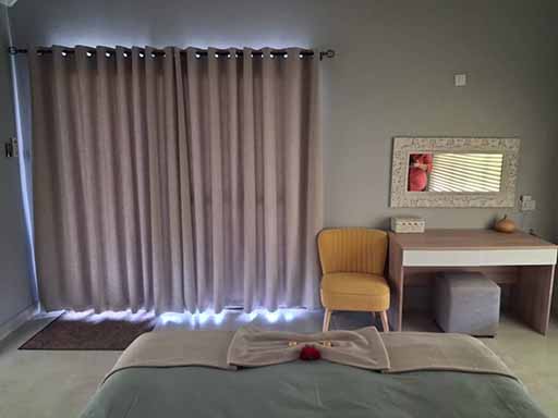 Pumula chalets for overnight accommodation near Lusaka, Zambia.